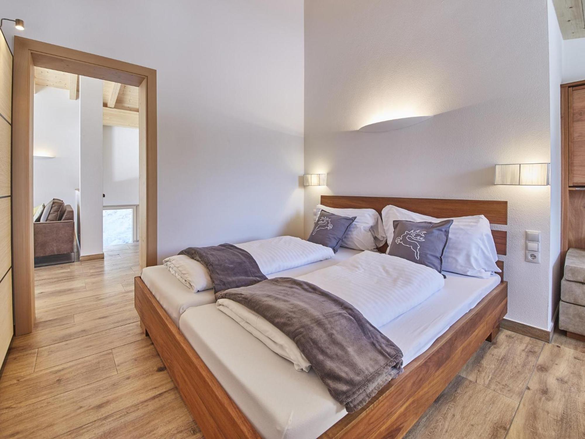 Kuenstler Chalet